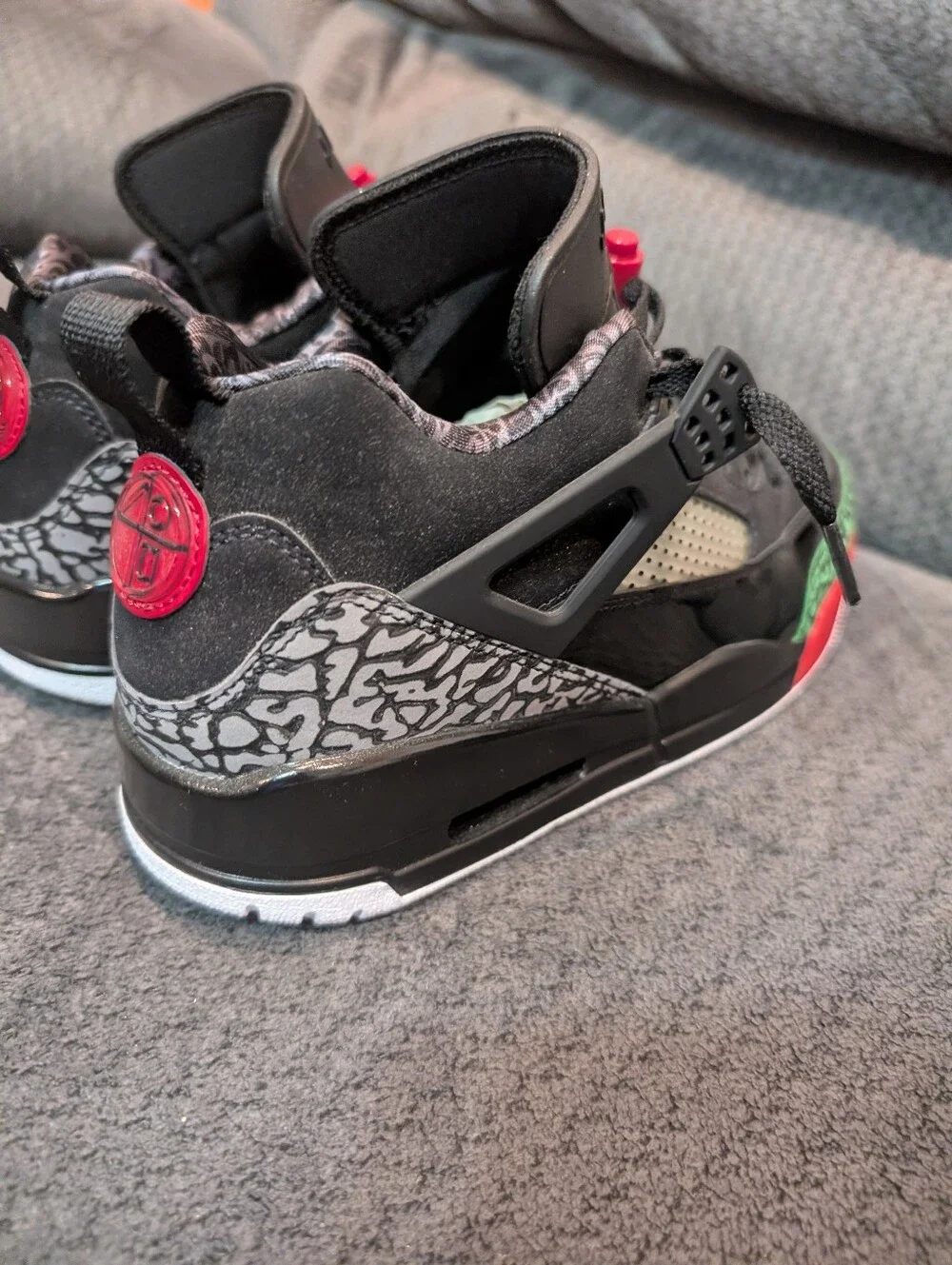 Jordan Spizike Low Sneakers Men NEW Black Red Green
